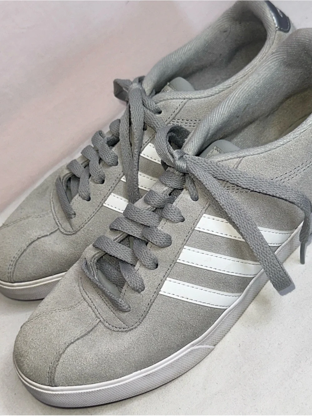 adidas low top